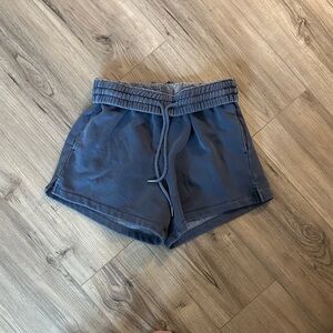 Abercrombie midrise Sunday shorts